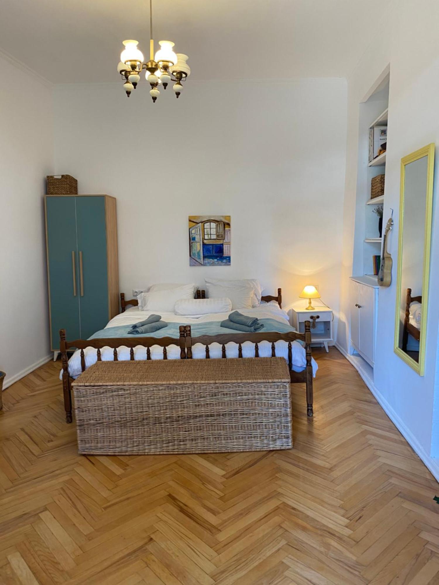 Old Tbilisi City Center, Two - Room Apartment Esterno foto